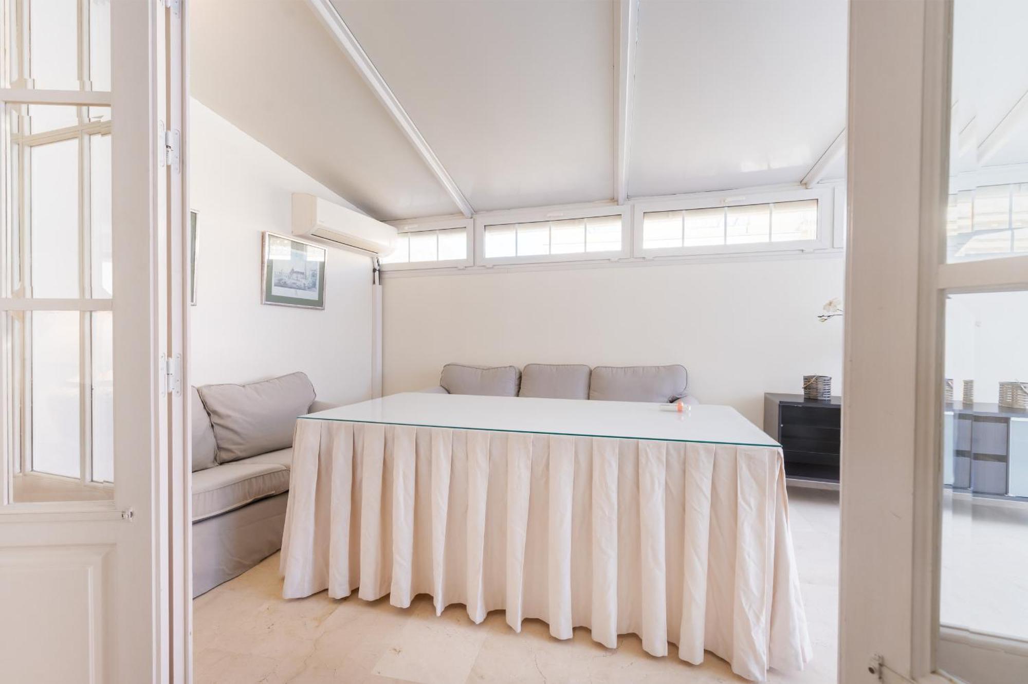 Wide With Terrace & Parking- 3Bd 2Bth- Alfalfa 塞维利亚 外观 照片